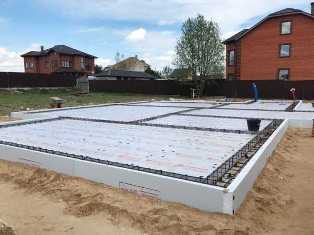 Как выбрать оптимальный тип бетонного фундамента для дома